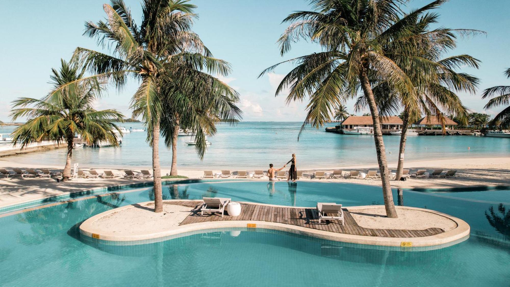 Holiday Inn Resort Kandooma Maldives - Kids Stay & Eat Free And Dive Free For Certified Divers For A Minimum 3 Nights Stay Guraidhoo  Esterno foto