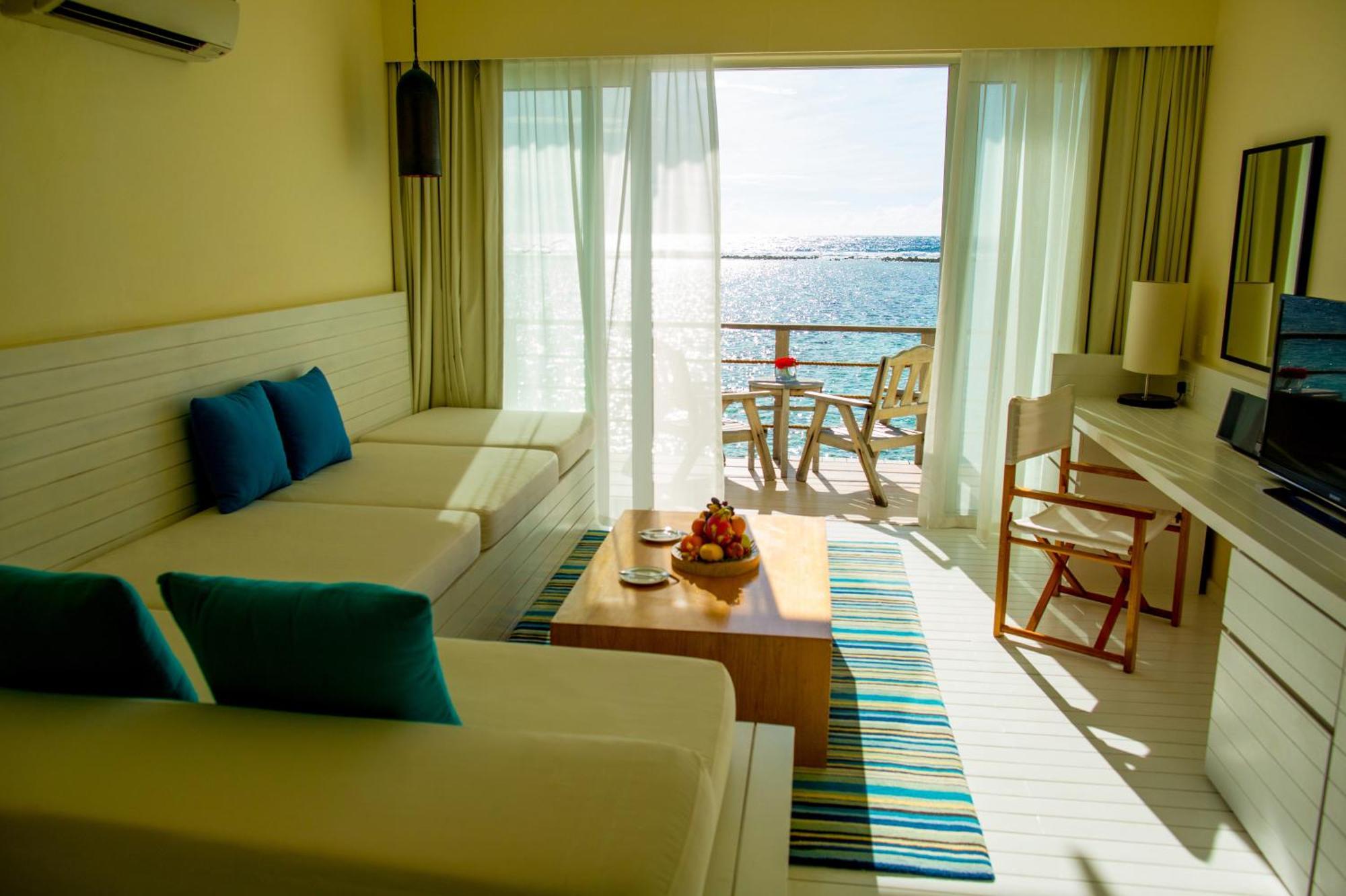 Holiday Inn Resort Kandooma Maldives - Kids Stay & Eat Free And Dive Free For Certified Divers For A Minimum 3 Nights Stay Guraidhoo  Esterno foto