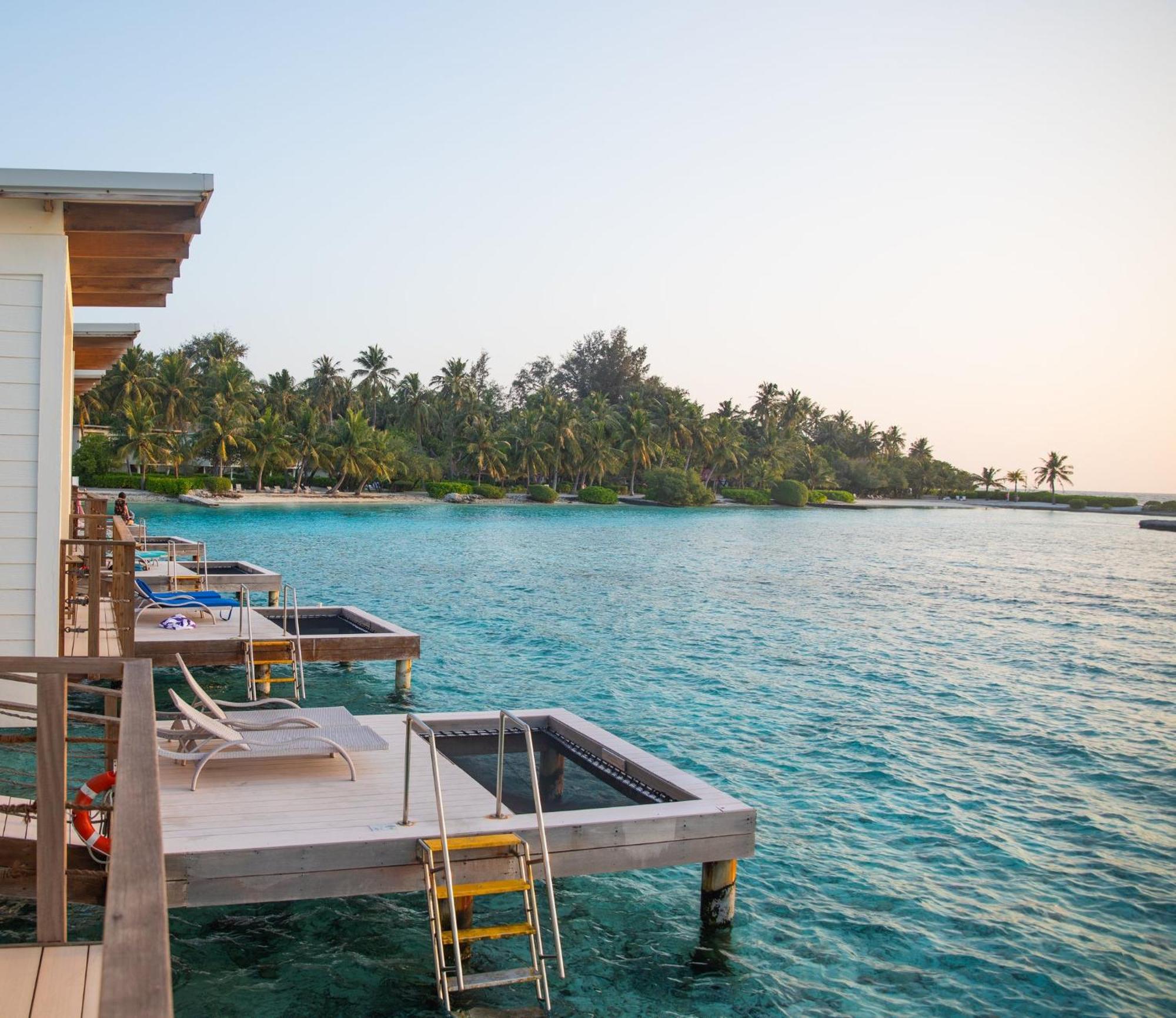 Holiday Inn Resort Kandooma Maldives - Kids Stay & Eat Free And Dive Free For Certified Divers For A Minimum 3 Nights Stay Guraidhoo  Esterno foto